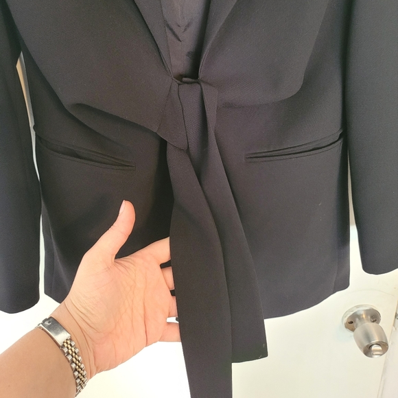 Donnakaran black Blazer - Picture 3 of 9